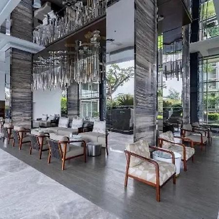 B Landmark Residence Bandung Eksteriør billede